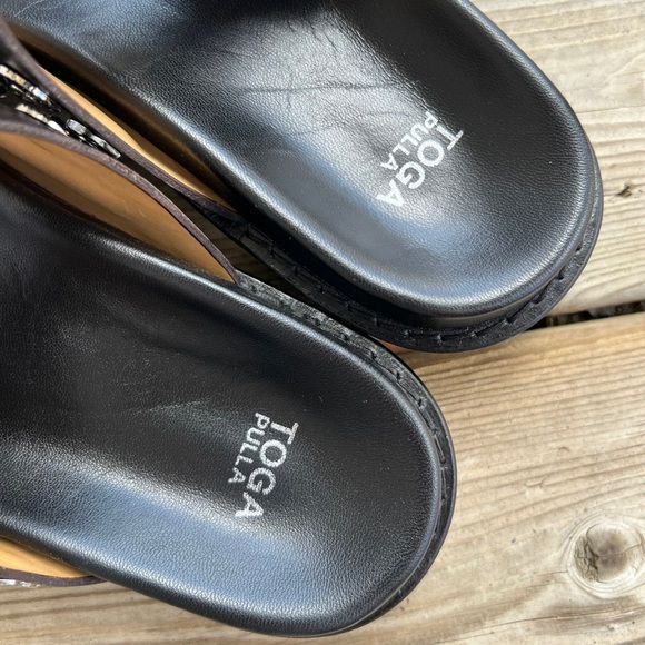 TOGA PULLA Black Double Buckle Charms Sandals - Picture 6 of 7